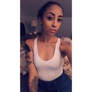 Meet your Posher, Paméla